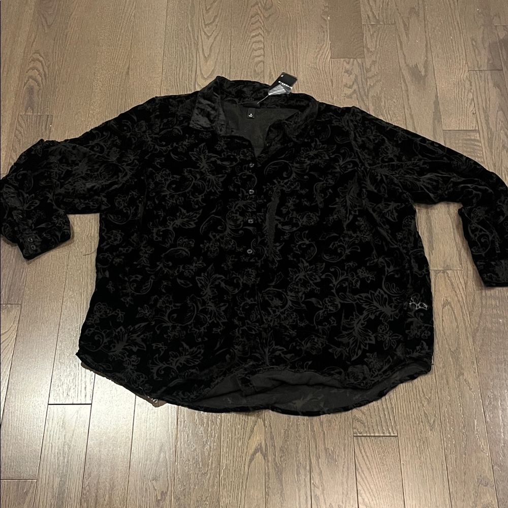 Torrid Black Velvet Shirt with Floral Design - Picture 2 of 3